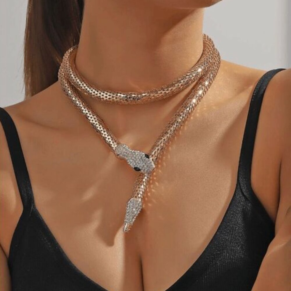 ✨ Gold Snake Rhinestone Statement Choker – Bendable & Blingy! ✨